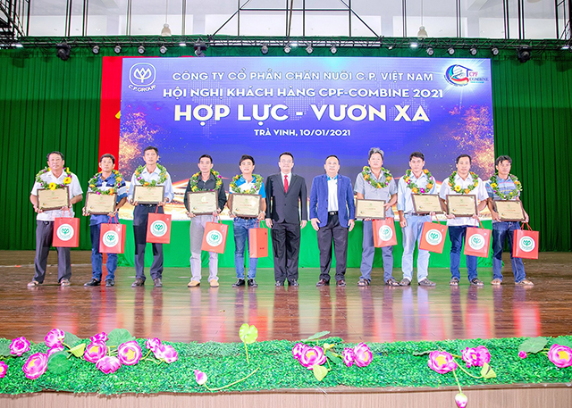 Hợp lực - Vươn xa