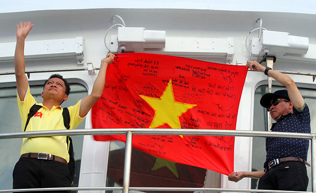 nhà giàn DK1