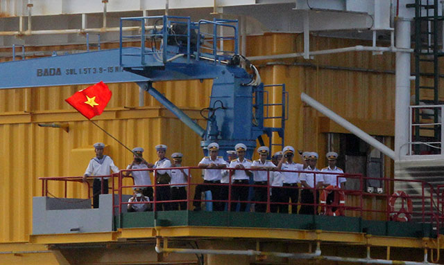 nhà giàn DK1