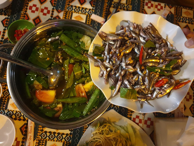 lẩu cá linh