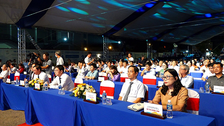 Di sản văn hóa biển, đảo Việt Nam