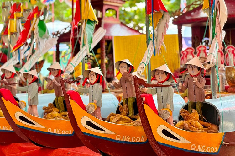 Lễ khao lề thế lính