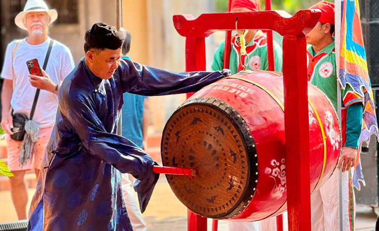 Lễ khao lề thế lính