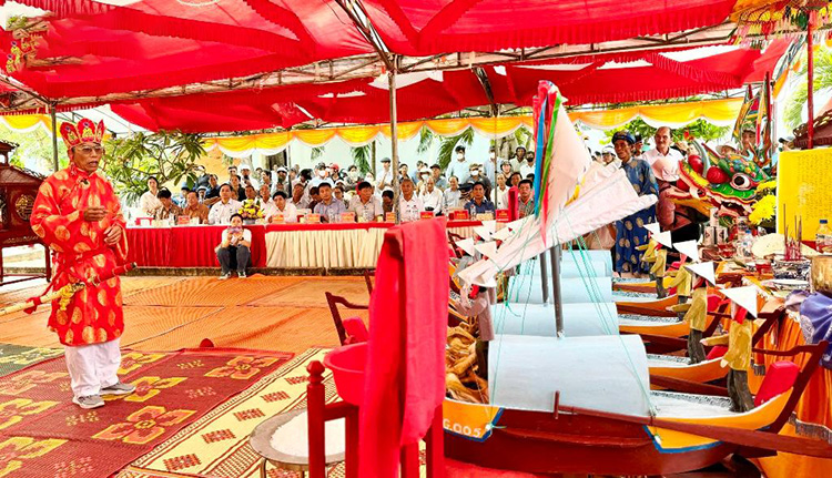 Lễ khao lề thế lính