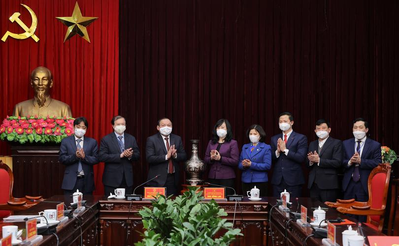 Phối cảnh cổng chào Đường Nguyễn Huệ                             