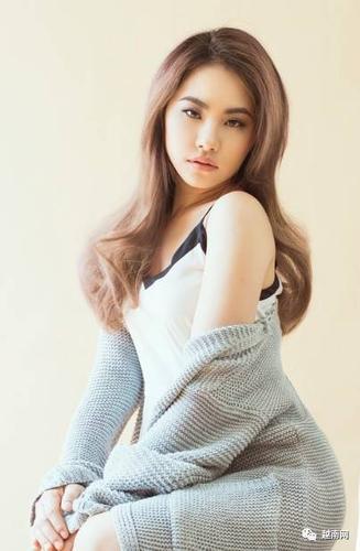 Tôm khổng lồ xuất hiện sau bão